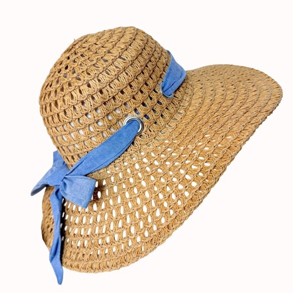 Open Weave Floppy Straw Hat Wide Brim Blue Bow Grommets Beach Cruise Resort Chic - Picture 1 of 16